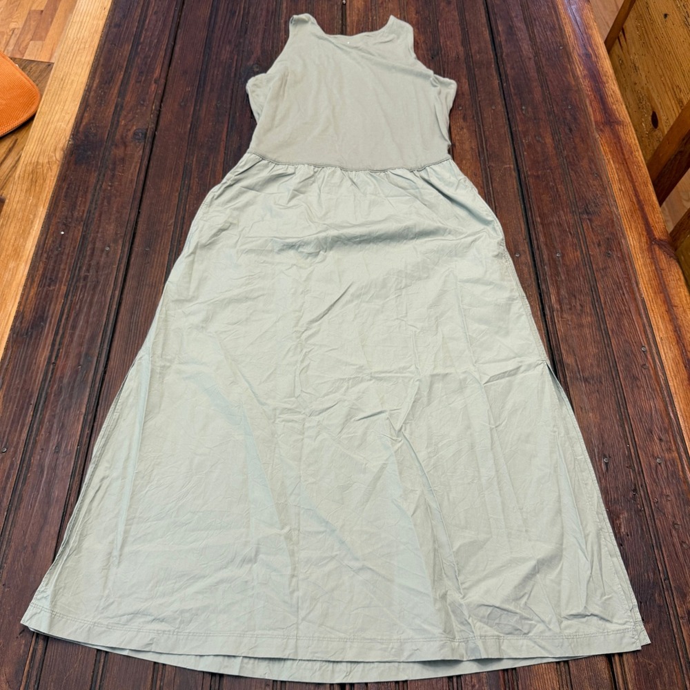 Everlane Sage Green Supima Cotton Sleeveless Maxi Dress with Pockets M